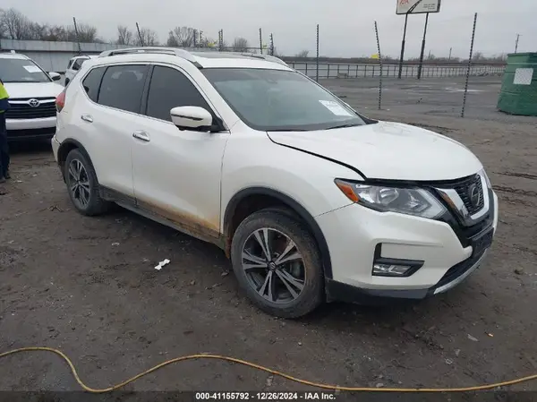 JN8AT2MT4KW263267 2019 NISSAN ROGUE - Image 1