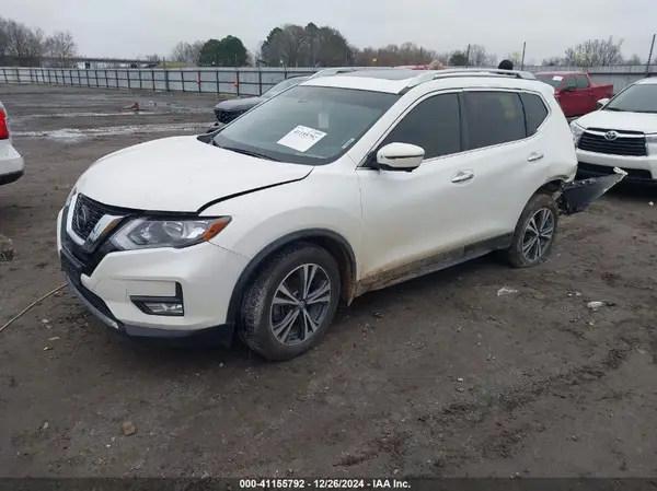 JN8AT2MT4KW263267 2019 NISSAN ROGUE - Image 2