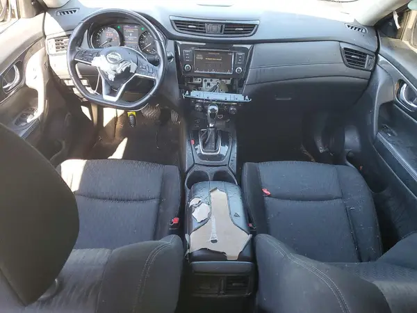 JN8AT2MT4KW265665 2019 NISSAN ROGUE - Image 8