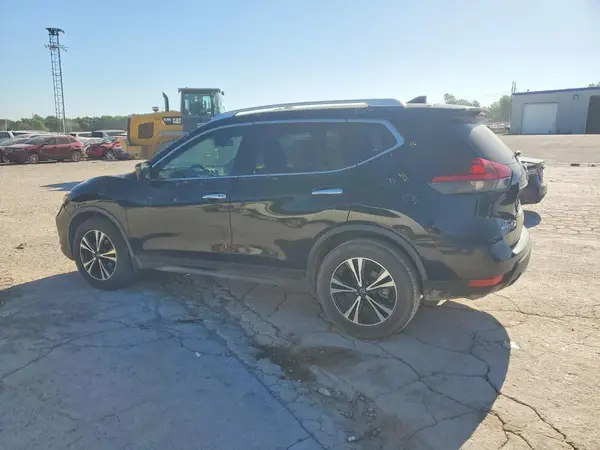 JN8AT2MT4KW267433 2019 NISSAN ROGUE - Image 2