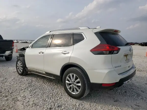 JN8AT2MT4KW500677 2019 NISSAN ROGUE - Image 2