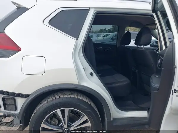 JN8AT2MT4KW501795 2019 NISSAN ROGUE - Image 8