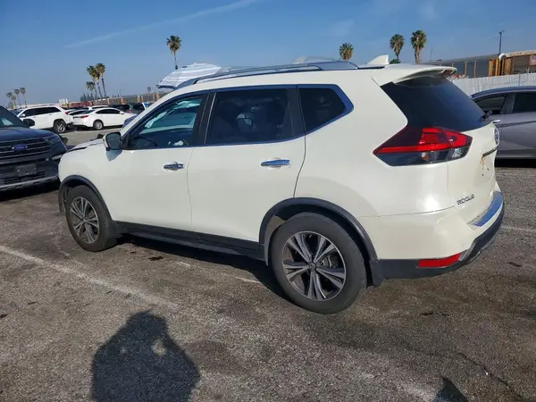 JN8AT2MT4LW003176 2020 NISSAN ROGUE - Image 2