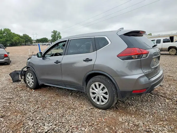 JN8AT2MT4LW008605 2020 NISSAN ROGUE - Image 2