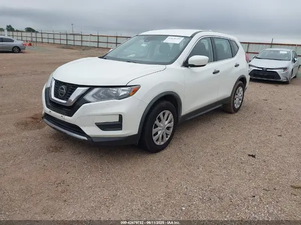 JN8AT2MT4LW013111 2020 NISSAN ROGUE - Image 2