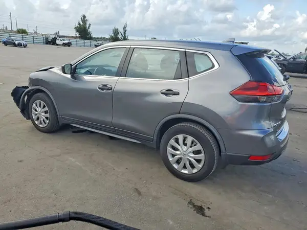 JN8AT2MT4LW018325 2020 NISSAN ROGUE - Image 2