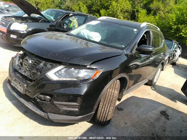 JN8AT2MT4LW033388 2020 NISSAN ROGUE - Image 2