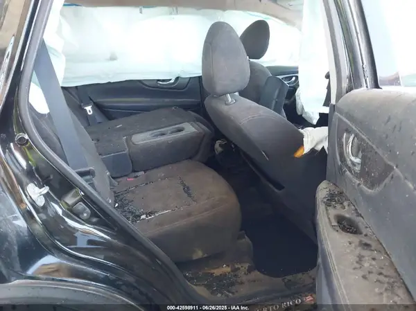 JN8AT2MT5GW006061 2016 NISSAN ROGUE - Image 8