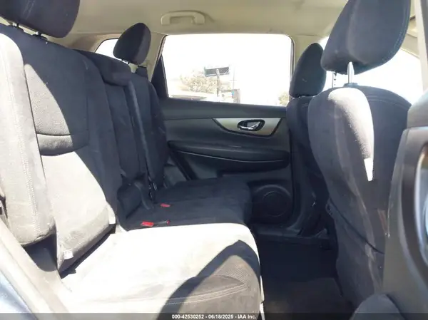 JN8AT2MT5GW008151 2016 NISSAN ROGUE - Image 8