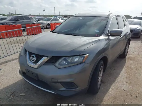 JN8AT2MT5GW010014 2016 NISSAN ROGUE - Image 2
