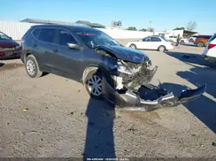 JN8AT2MT5GW010885 2016 NISSAN ROGUE