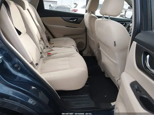 JN8AT2MT5GW014130 2016 NISSAN ROGUE - Image 8