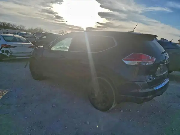 JN8AT2MT5GW023927 2016 NISSAN ROGUE - Image 2