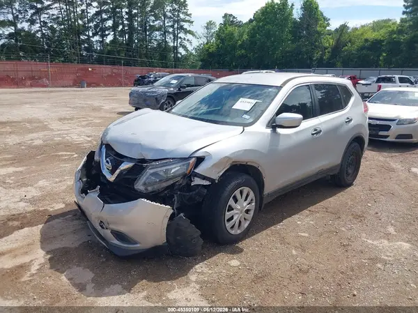 JN8AT2MT5GW025550 2016 NISSAN ROGUE - Image 2