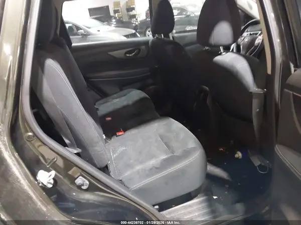 JN8AT2MT5GW027640 2016 NISSAN ROGUE - Image 8