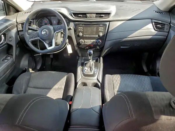 JN8AT2MT5HW130509 2017 NISSAN ROGUE - Image 8