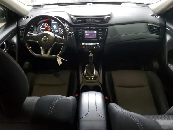 JN8AT2MT5HW131045 2017 NISSAN ROGUE - Image 8