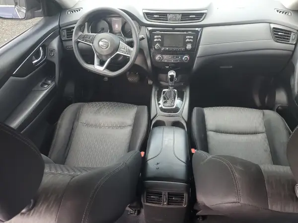 JN8AT2MT5HW131109 2017 NISSAN ROGUE - Image 8