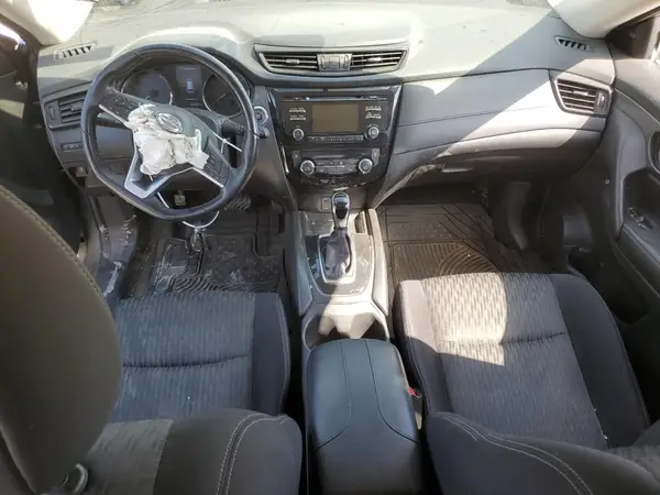 JN8AT2MT5HW133197 2017 NISSAN ROGUE - Image 8