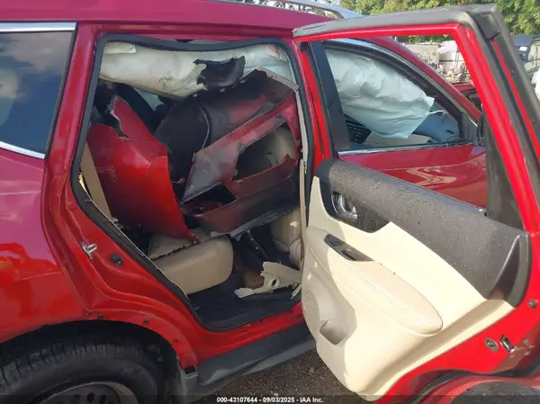 JN8AT2MT5HW134463 2017 NISSAN ROGUE - Image 8