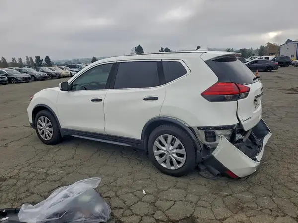 JN8AT2MT5HW137850 2017 NISSAN ROGUE - Image 2