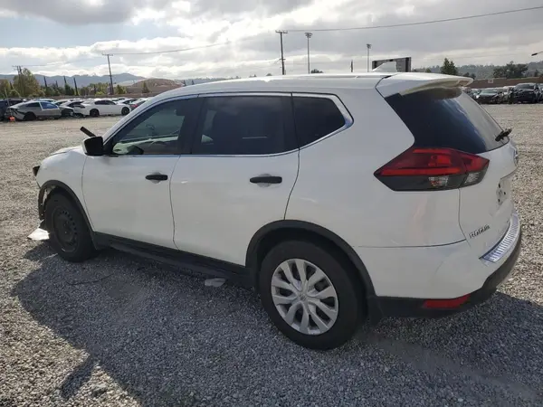 JN8AT2MT5HW139792 2017 NISSAN ROGUE - Image 2