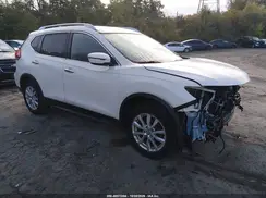 JN8AT2MT5HW141008 2017 NISSAN ROGUE