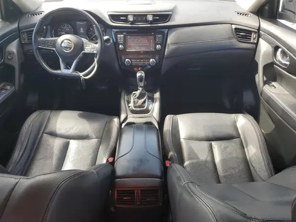 JN8AT2MT5HW142126 2017 NISSAN ROGUE - Image 8