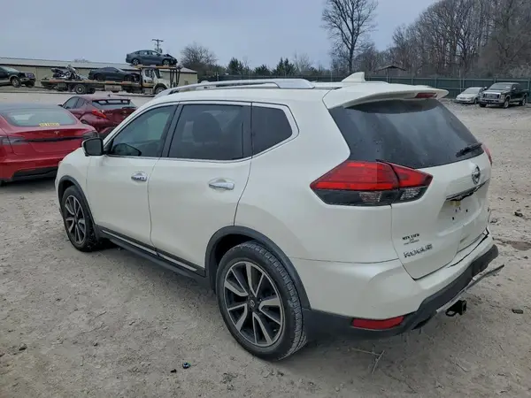JN8AT2MT5HW142529 2017 NISSAN ROGUE - Image 2