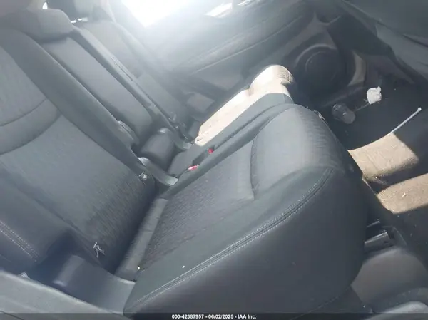 JN8AT2MT5HW143860 2017 NISSAN ROGUE - Image 8