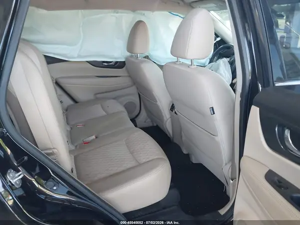 JN8AT2MT5HW145575 2017 NISSAN ROGUE - Image 8