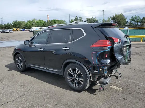 JN8AT2MT5HW148380 2017 NISSAN ROGUE - Image 2