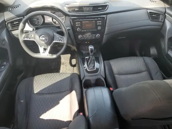 JN8AT2MT5HW150615 2017 NISSAN ROGUE - Image 8