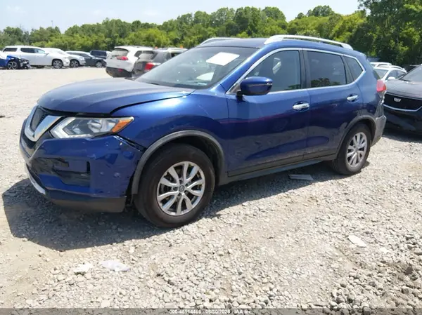 JN8AT2MT5HW152171 2017 NISSAN ROGUE - Image 2