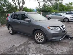 JN8AT2MT5HW385418 2017 NISSAN ROGUE