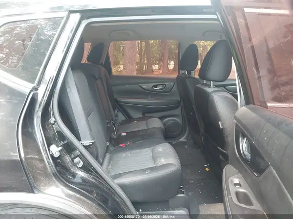 JN8AT2MT5HW386696 2017 NISSAN ROGUE - Image 8