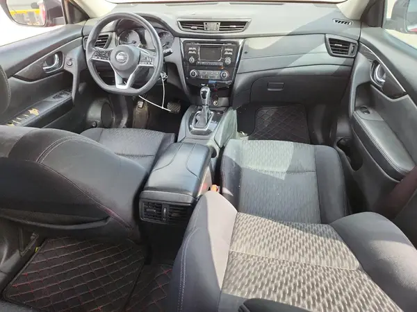 JN8AT2MT5HW387525 2017 NISSAN ROGUE - Image 8