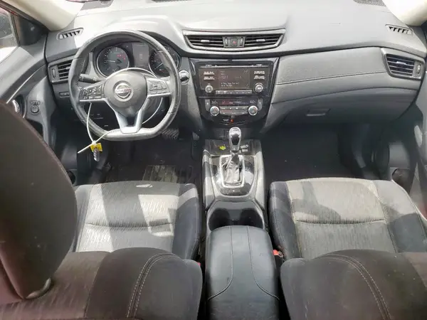 JN8AT2MT5HW388805 2017 NISSAN ROGUE - Image 8