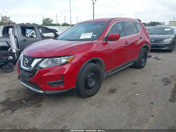 JN8AT2MT5HW390991 2017 NISSAN ROGUE - Image 2