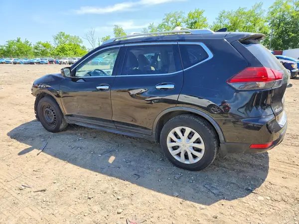 JN8AT2MT5HW391137 2017 NISSAN ROGUE - Image 2