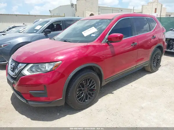 JN8AT2MT5HW394734 2017 NISSAN ROGUE - Image 2