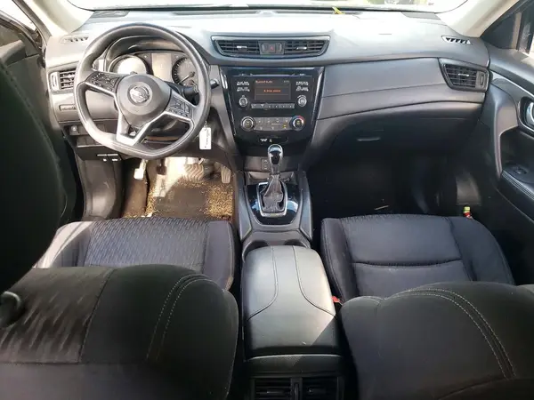 JN8AT2MT5HW395205 2017 NISSAN ROGUE - Image 8