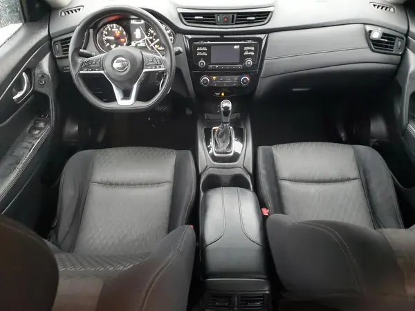 JN8AT2MT5HW395284 2017 NISSAN ROGUE - Image 8