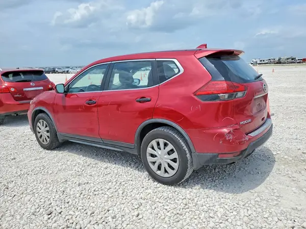 JN8AT2MT5HW395995 2017 NISSAN ROGUE - Image 2