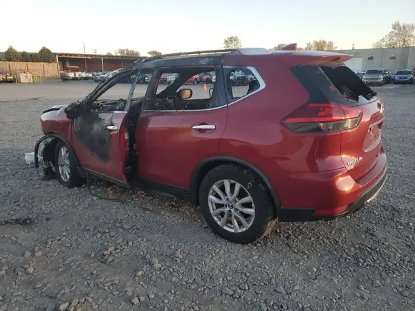 JN8AT2MT5HW396001 2017 NISSAN ROGUE - Image 2