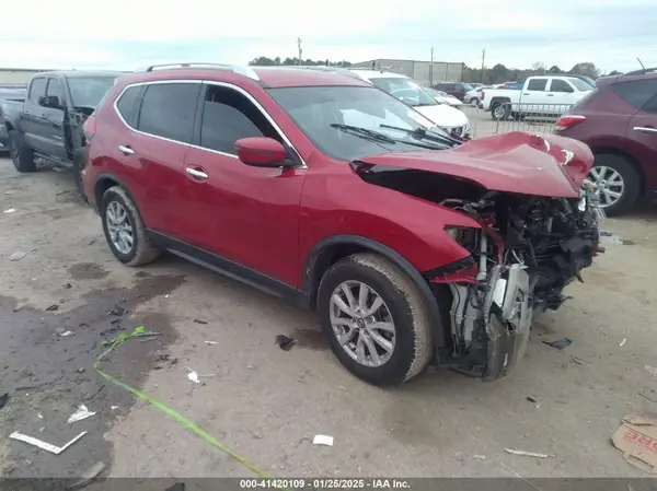 JN8AT2MT5HW397231 2017 NISSAN ROGUE - Image 1