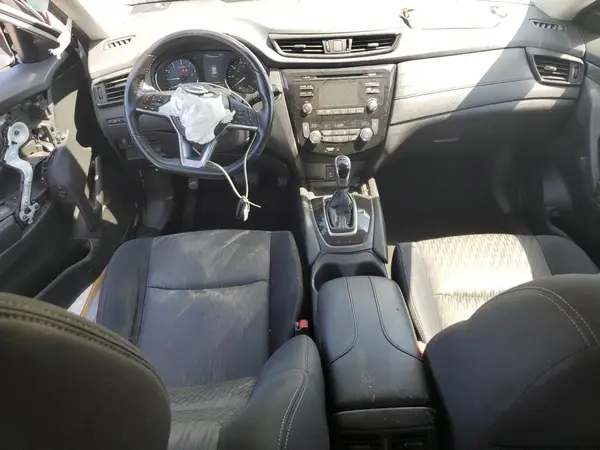 JN8AT2MT5HW398010 2017 NISSAN ROGUE - Image 8