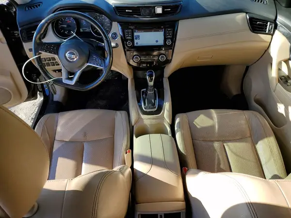 JN8AT2MT5HW400581 2017 NISSAN ROGUE - Image 8
