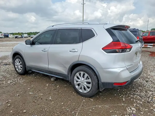 JN8AT2MT5HW401164 2017 NISSAN ROGUE - Image 2