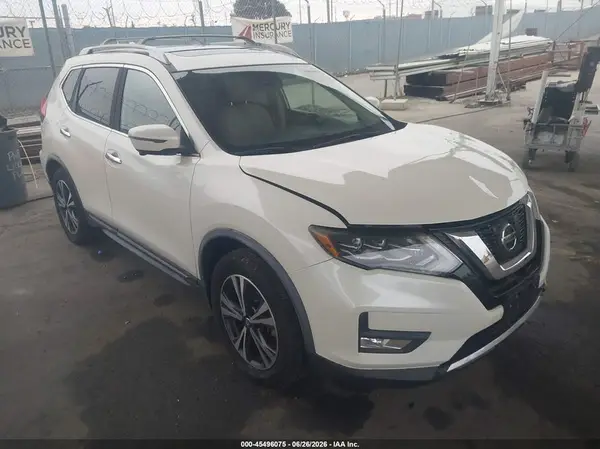 JN8AT2MT5HW403576 2017 NISSAN ROGUE - Image 1